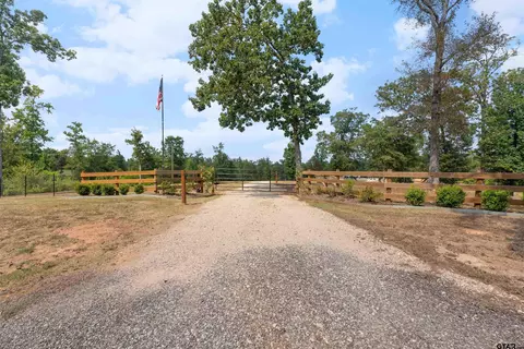 511 County Road 1407, Jacksonville, TX 75766