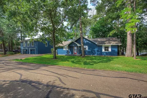 510 Trappers Trl, Mount Vernon, TX 75457