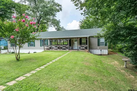 15737 County Road 4260d, Henderson, TX 75654