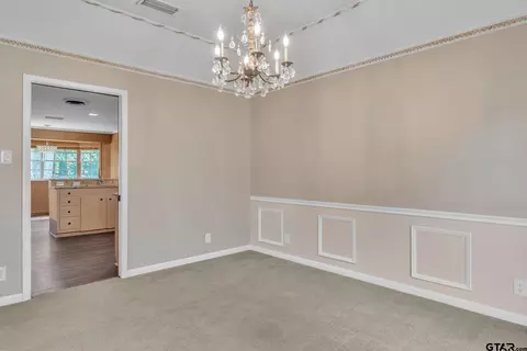 700 Emily Dr, Longview, TX 75601 photo 8