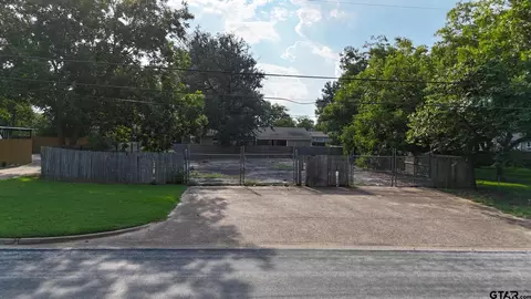 111 N Rainbow, Whitehouse, TX 75791
