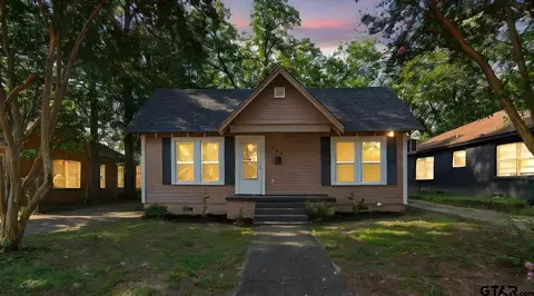 706 Lindsey Ln, Tyler, TX 75701