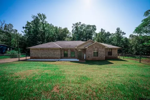 19171 Hillside Dr, Tyler, TX 75703