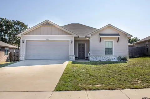 17482 Stacy St, Lindale, TX 75771