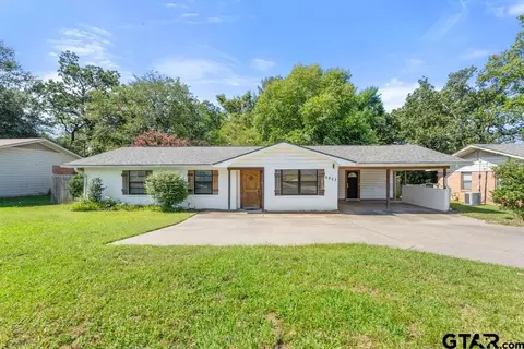2033 Old Omen Rd, Tyler, TX 75701