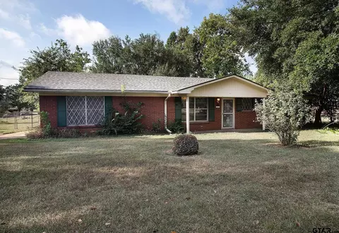 1512 N Whatley, White Oak, TX 75693