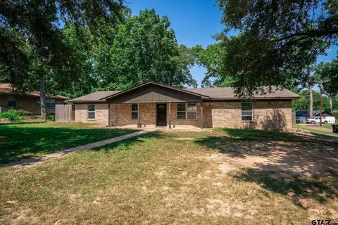 1411 Sapphire St, Longview, TX 75602