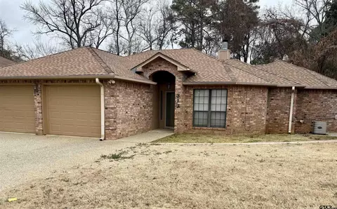 317 Amberwood Cir, Tyler, TX 75701