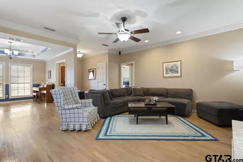319 E Hideaway, Hideaway, TX 75771 photo 3