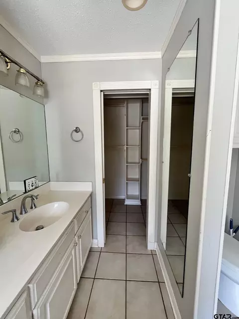 403 E Front St, Arp, TX 75750 photo 16
