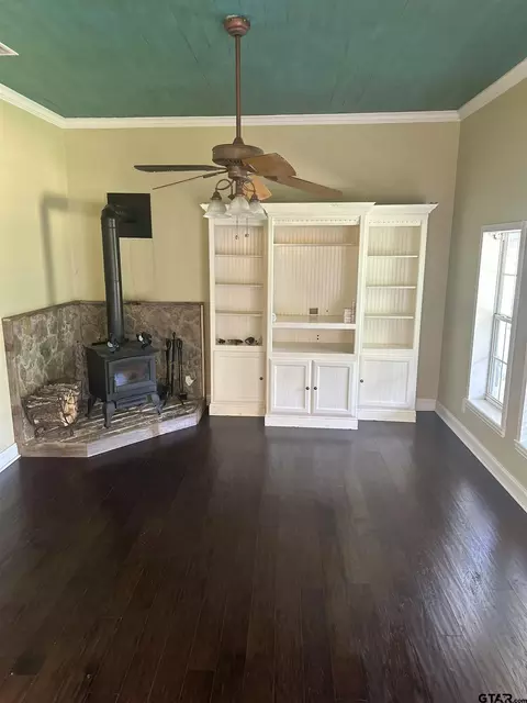 403 E Front St, Arp, TX 75750 photo 9