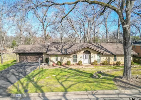 1720 Kimwood Ln, Tyler, TX 75703