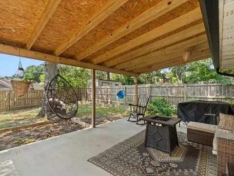 Exterior - 607 Milligan, Longview, TX 75604 photo 4 of 7