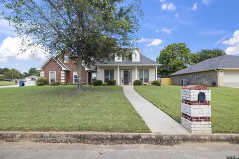 110 Haley Ln, Chandler, TX 75758