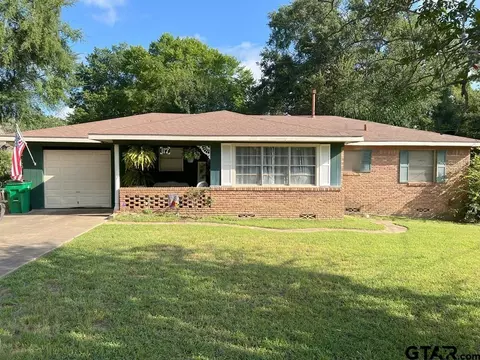 117 Clearview Dr, Palestine, TX 75803