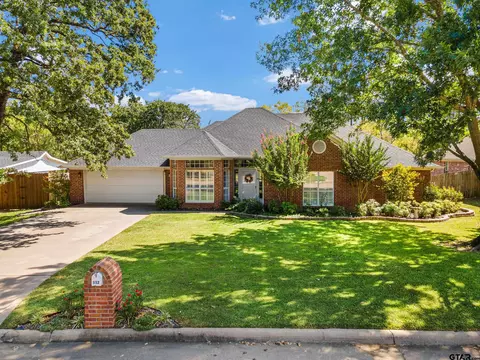 113 Stone Briar Ln, Sulphur Springs, TX 75482
