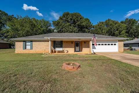 1103 Corey Dr, Whitehouse, TX 75791