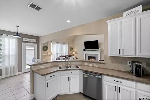 4469 Etheridge Cir, Canton, TX 75103 photo 9