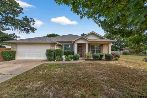 5906 Mesquite Dr, Tyler, TX 75707