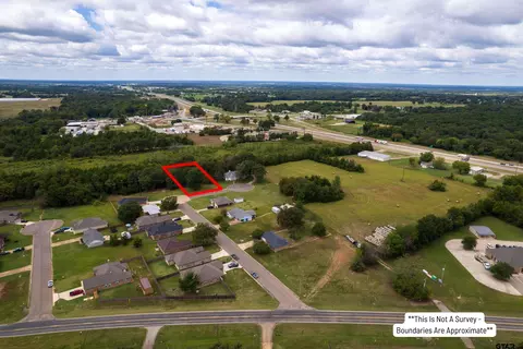 117 Baker, Mount Vernon, TX 75457 photo 13