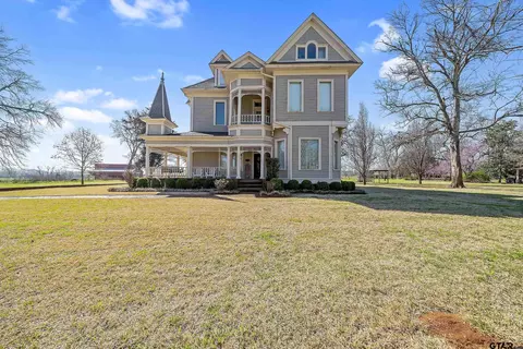 406 S Hunter, Bullard, TX 75757