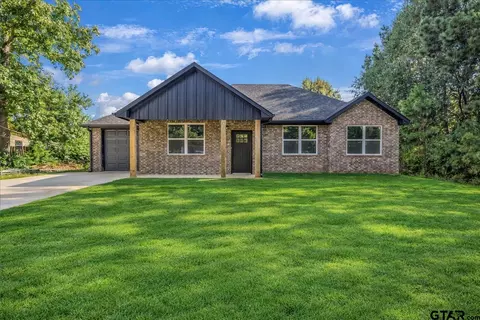 382 Pecos St, Bullard, TX 75757