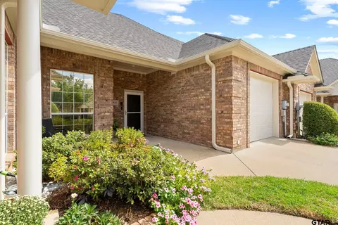 2410 Dietz Ln, Tyler, TX 75701