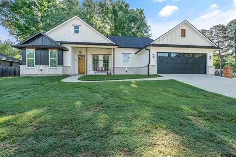 519 Crystal Ave, Rusk, TX 75785
