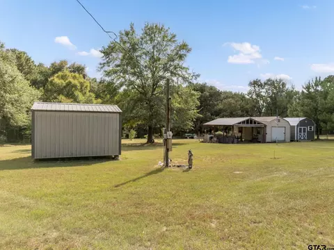 211 Barto St, Arp, TX 75750 photo 5