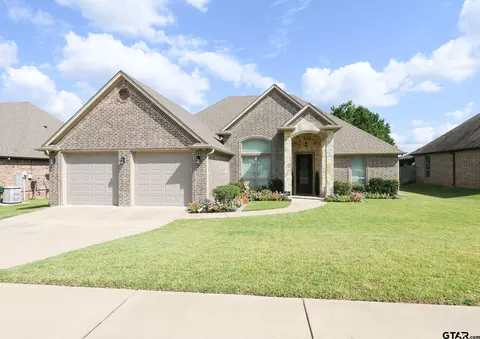 7332 Kingsport Ln, Tyler, TX 75703