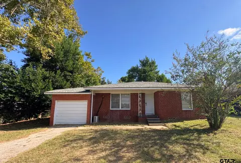 306 Second St, Palestine, TX 75803