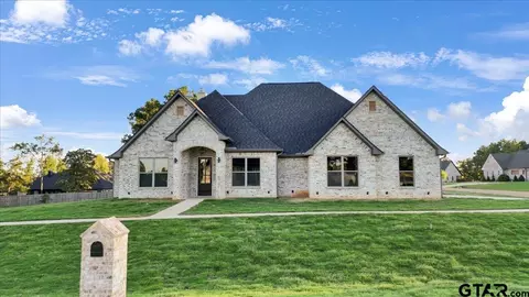 12263 Oak Grove Dr, Tyler, TX 75706