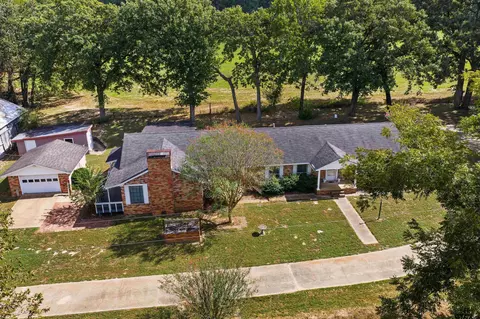 5152 W Cr 413, Henderson, TX 75654