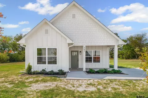503 S Jackson, Sulphur Springs, TX 75482