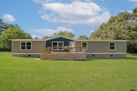 1506 12 S, Overton, TX 75684
