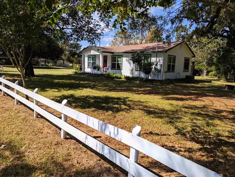 1629 Quevado, Jacksonville, TX 75766