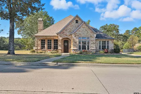 3866 Hogan Dr, Tyler, TX 75709