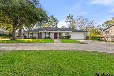 222 Canyon Dr, Hideaway, TX 75771