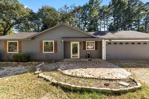 473 Meadow Vw, Holly Lake Ranch, TX 75765