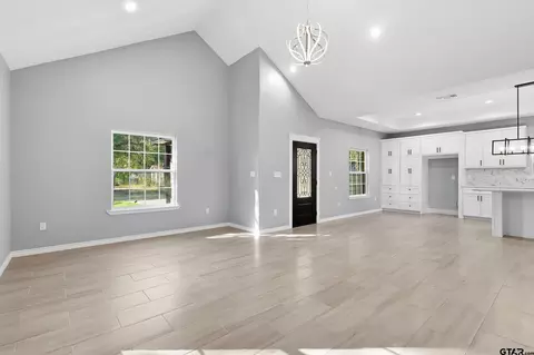 Living - 1007 E 1st St, Mount Pleasant, TX 75455 photo 1 of 3