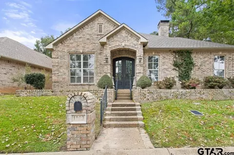 1103 Laurelwood Dr, Tyler, TX 75703