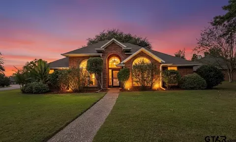 1814 Coral Cv, Whitehouse, TX 75791