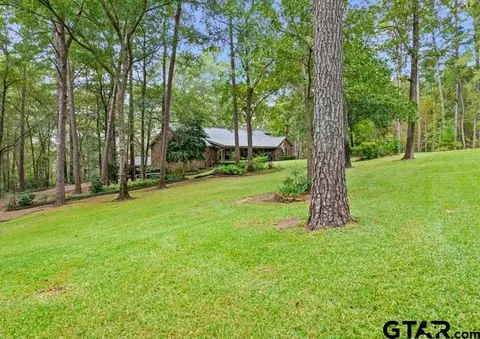 3025 Great Oaks Cir, Tyler, TX 75703