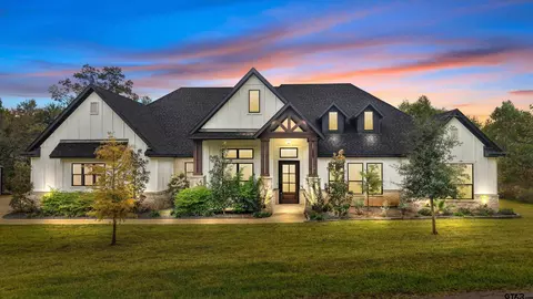 16229 Cr 452, Lindale, TX 75771