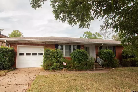 1422 Sunset Dr, Tyler, TX 75701
