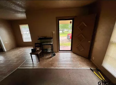 242 E Main St, Van, TX 75790 photo 13