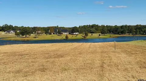 23500 Champion Dr, Lindale, TX 75771