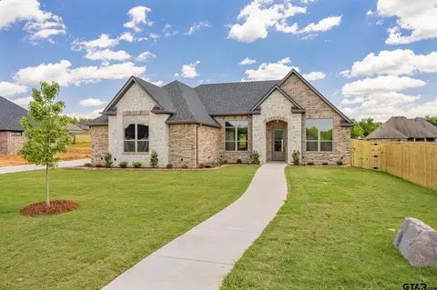 511 Artesian Mdw, Bullard, TX 75757