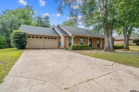 608 Top Hill Dr, Tyler, TX 75703