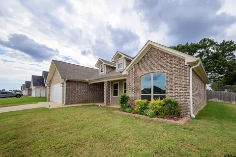 808 Black Bird Way, Whitehouse, TX 75791